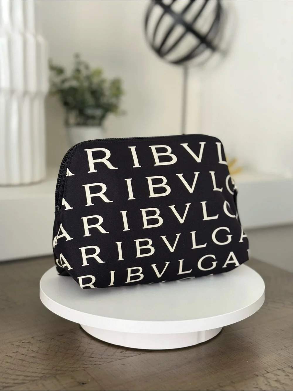 BVLGARI Black & White Logo Print Pouch with box